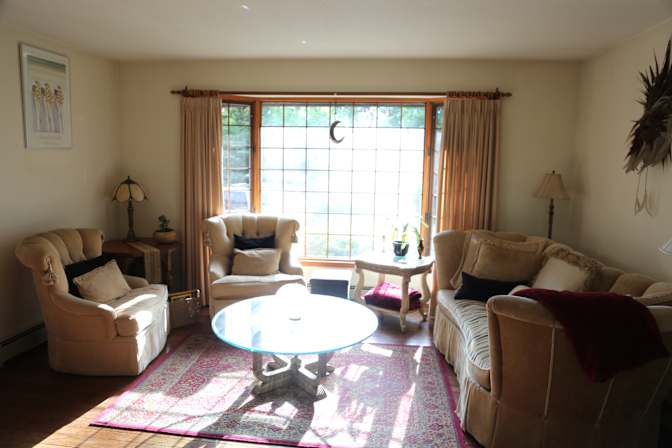 Suzanne Villeneuve's room