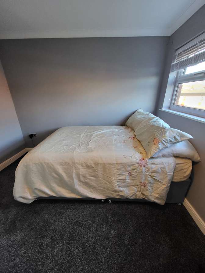 Carmen's room