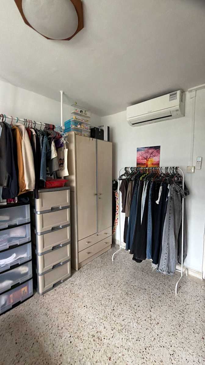 Pei Yin's room