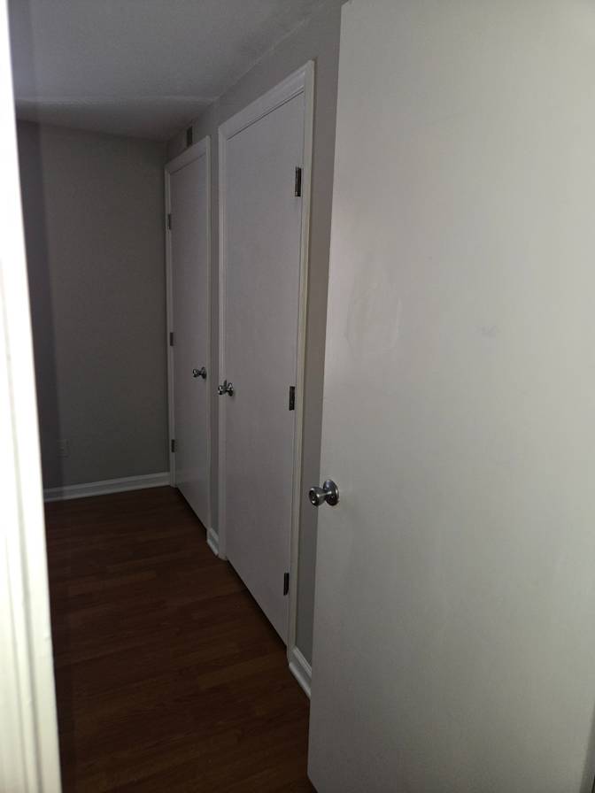 Alcove Rooms's room