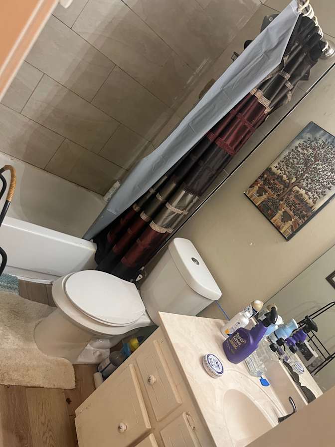 sandy's room