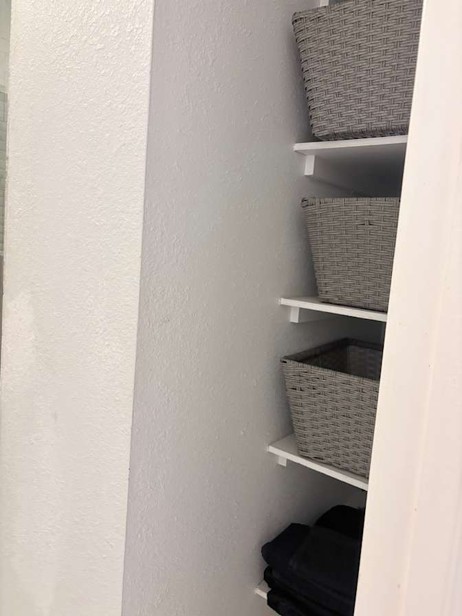 Carla's room