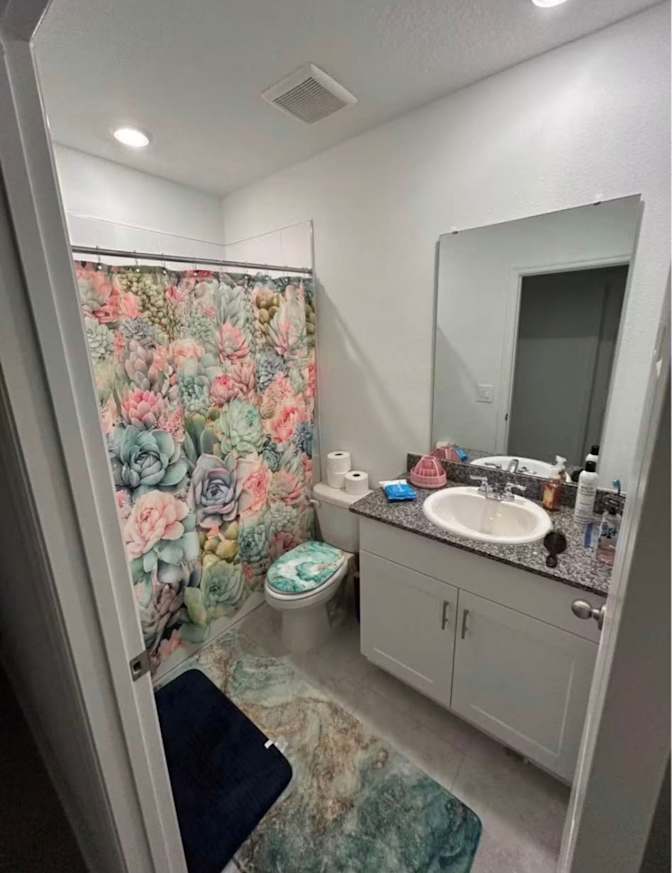 Rene's room