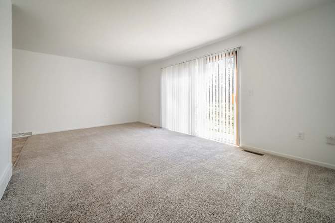 Alexis's room