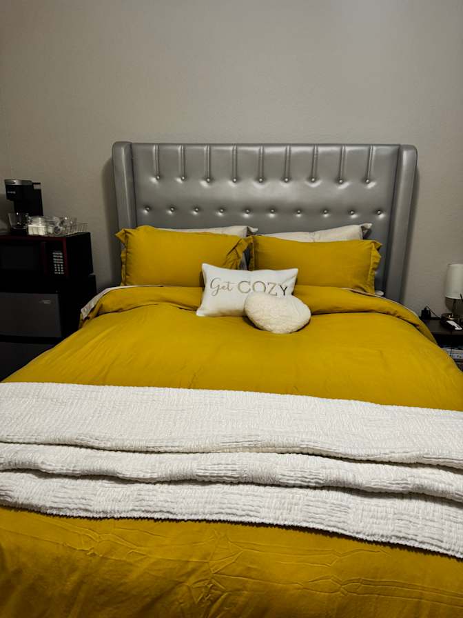 Melissa's room