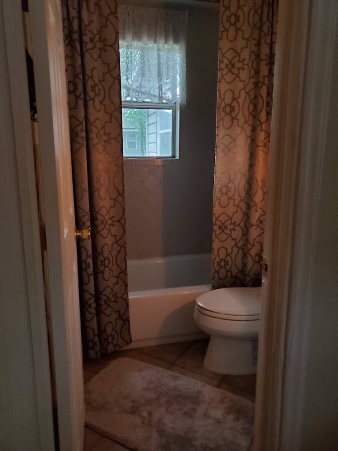 Jebbie's room