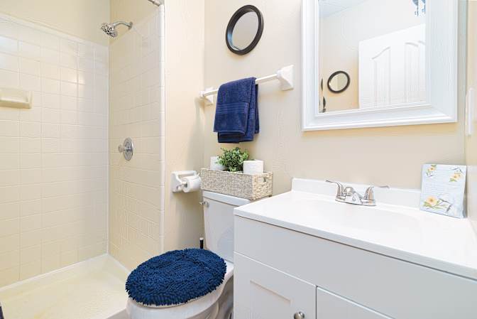 Alcove Rooms's room
