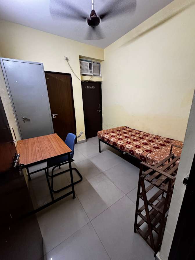 Khushboo's room