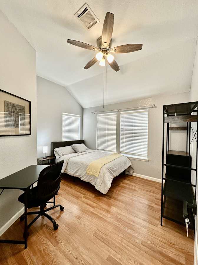PadSplit's room