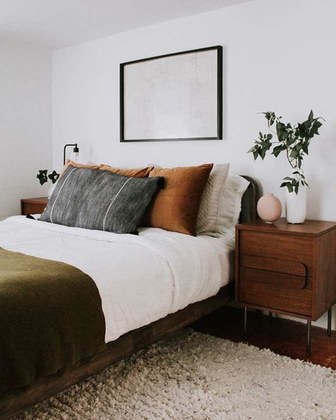 Guy's room