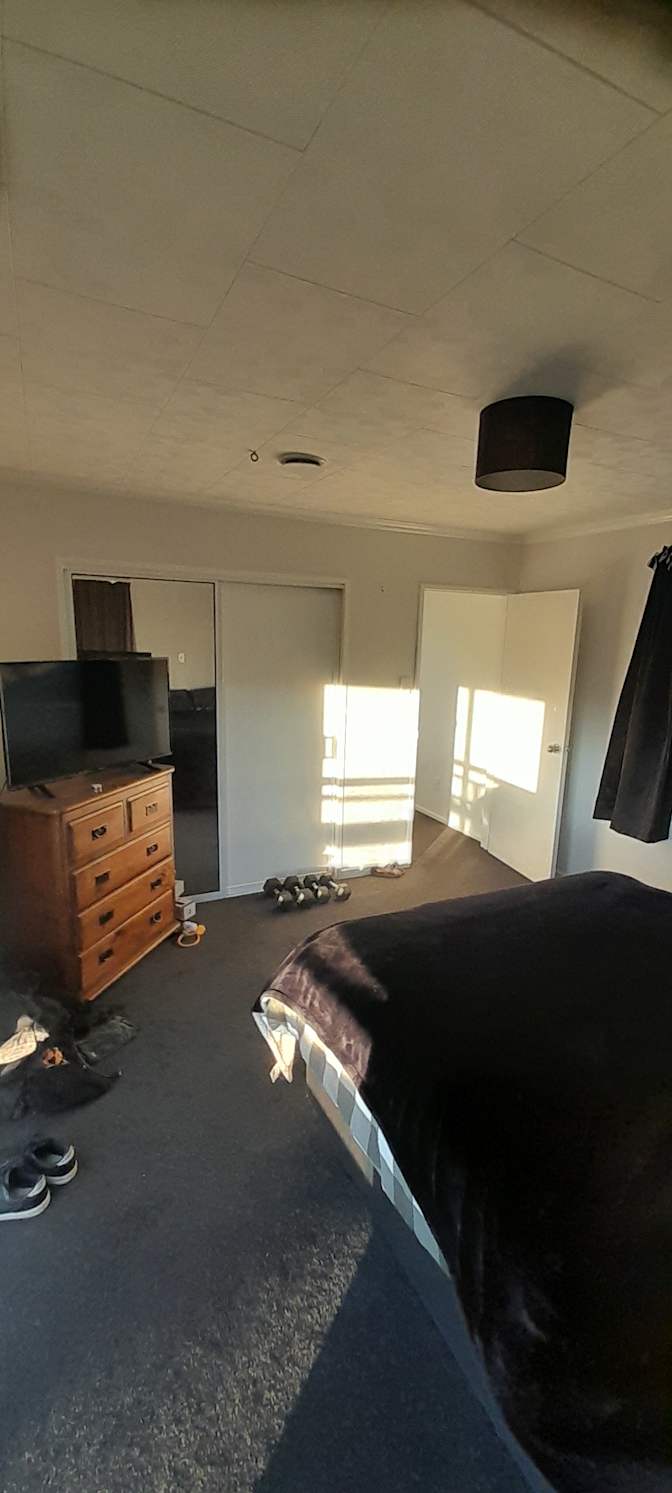 steve kenny's room