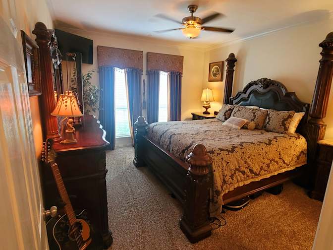 George's room