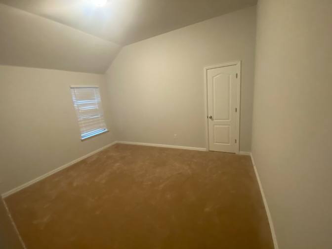 Tunde's room