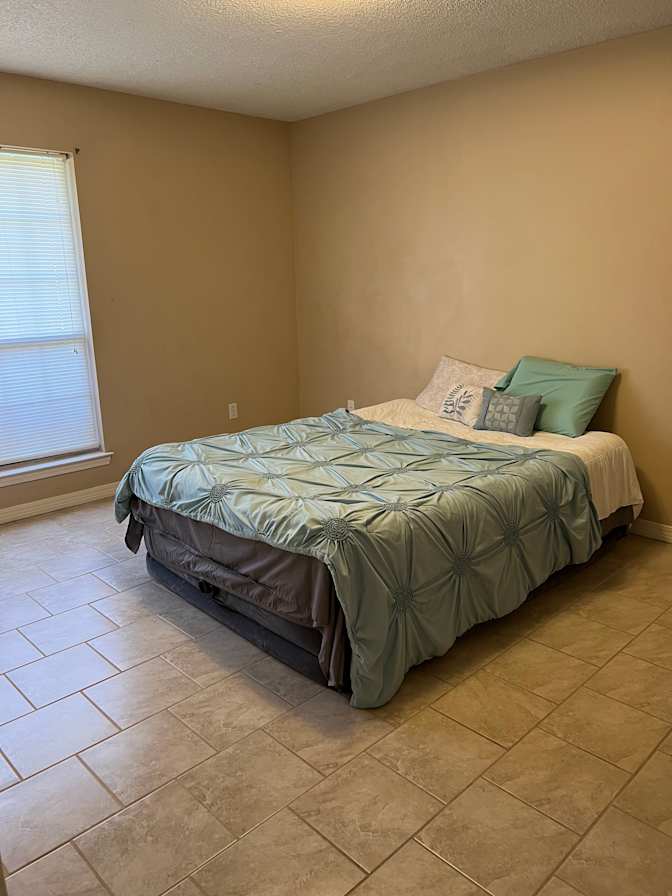 Talina's room