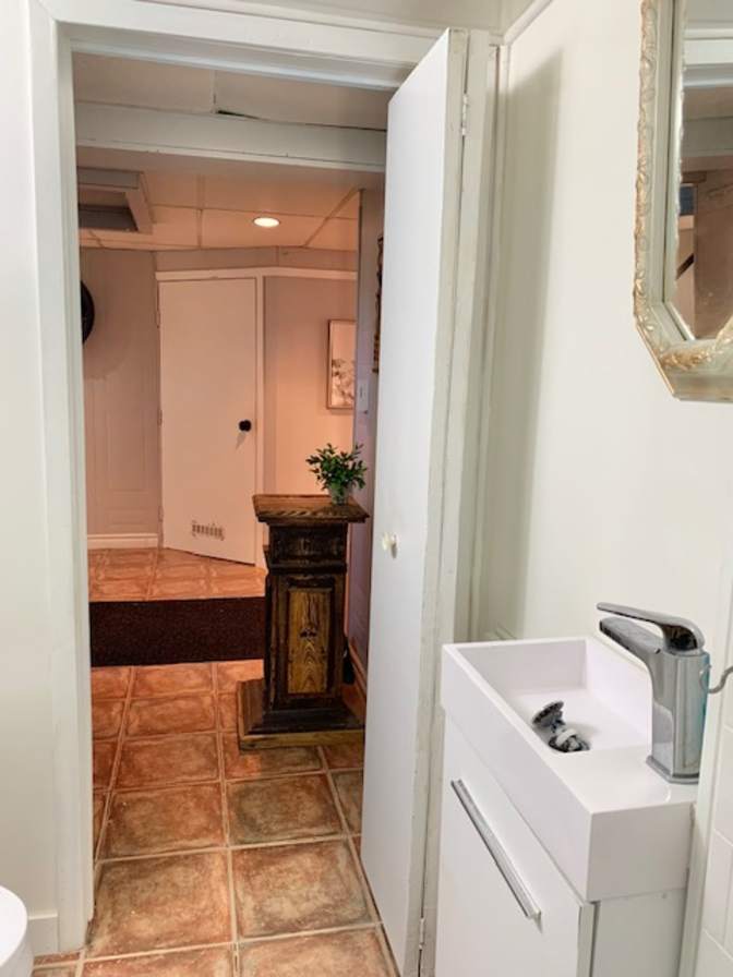 Barbara Sellars's room