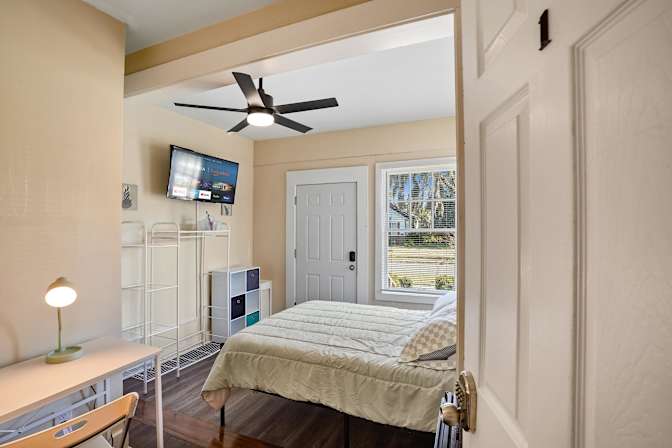 PadSplit's room