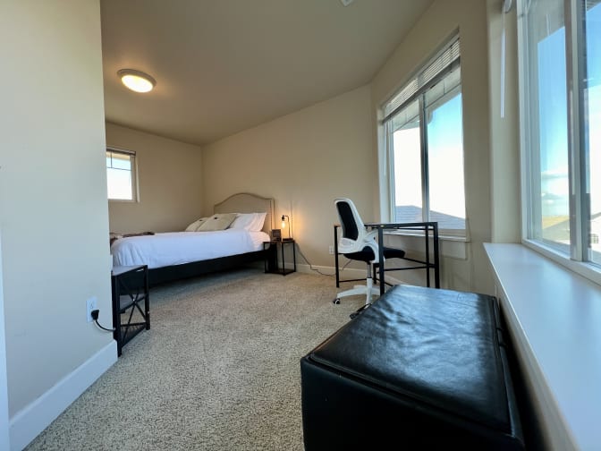 Dan's room