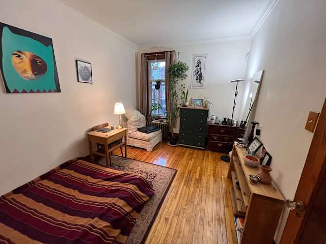 Erik's room