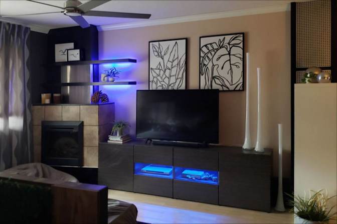 travis's room