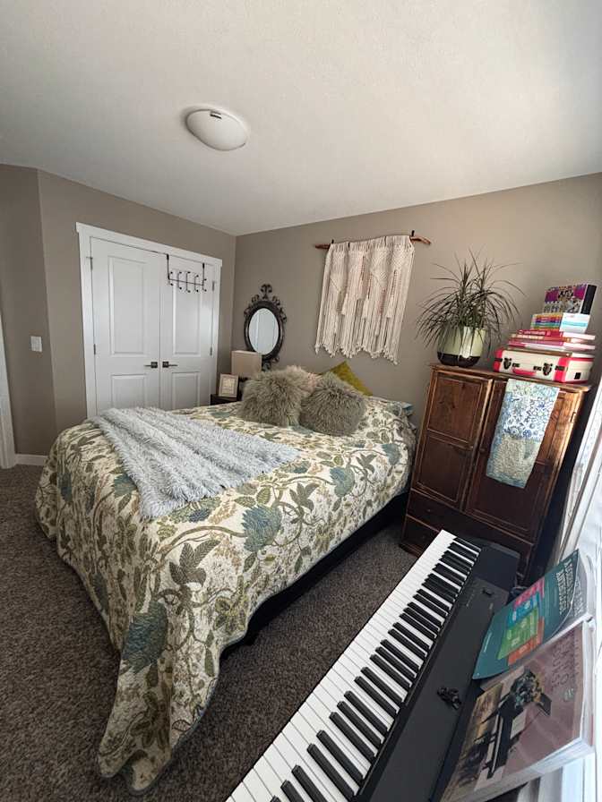 Francine's room
