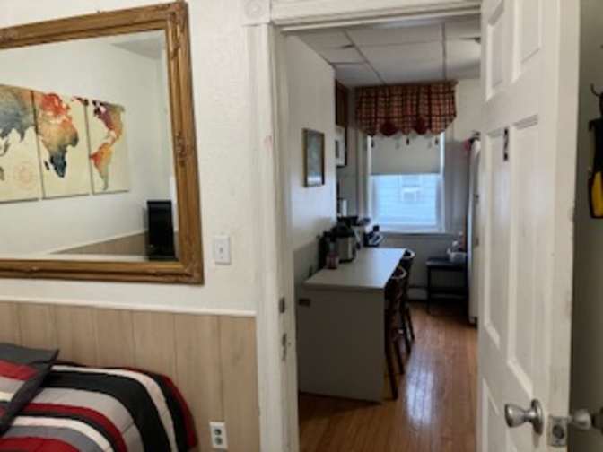 Chutema's room