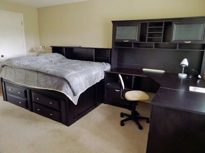 Cloud's room