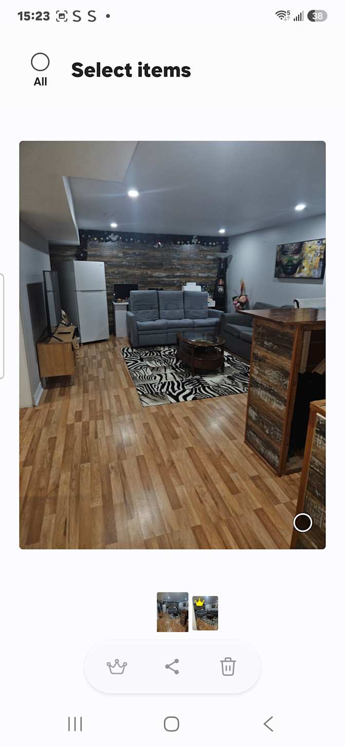 Donnette Jackson's room