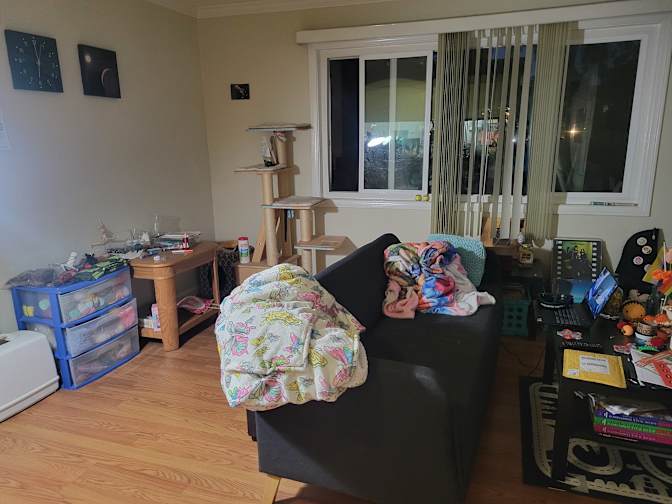Kelly's room