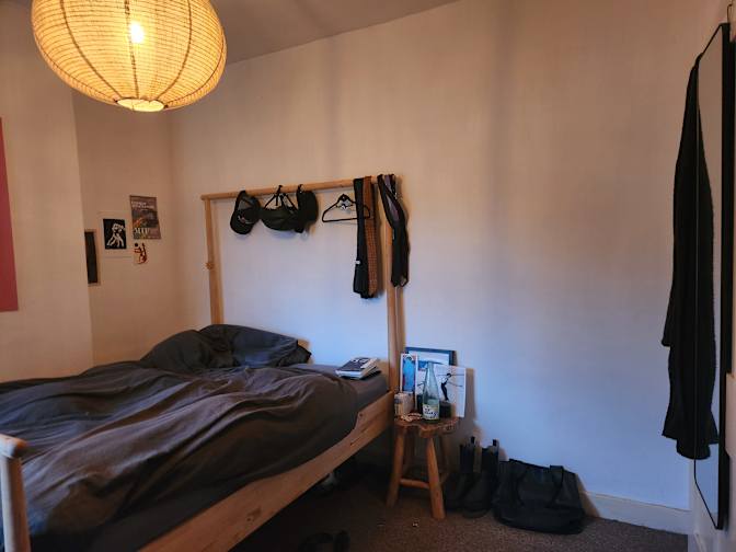 Jade's room
