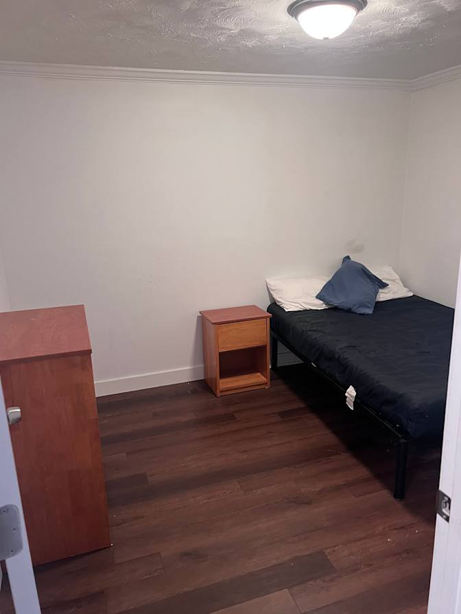 Jay/Nikki's room
