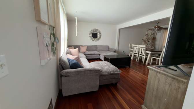 Maye Cerrud's room