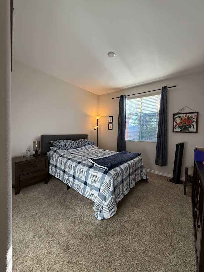 thuan's room