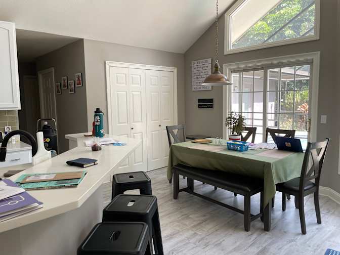 Liz's room