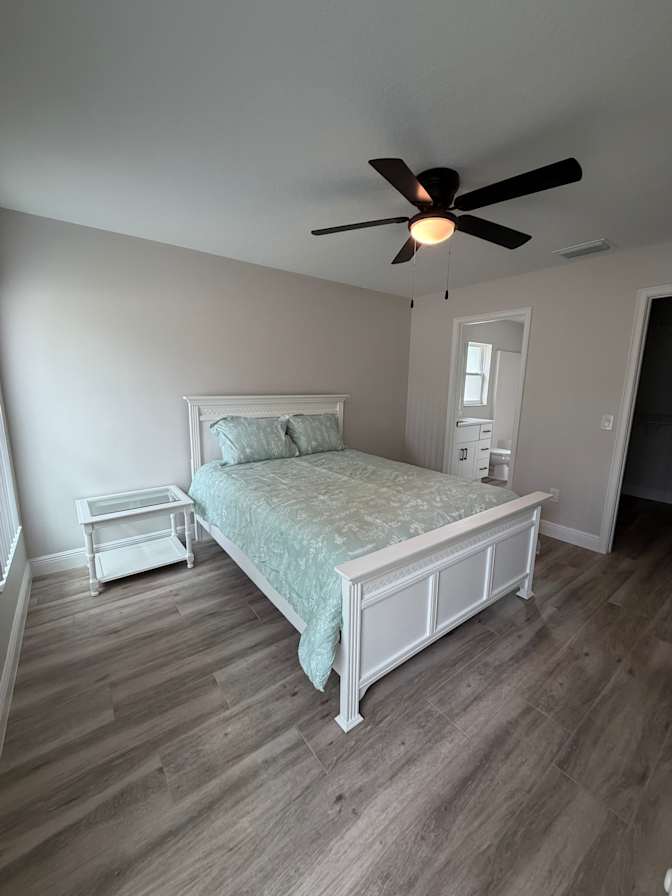 Cindy's room