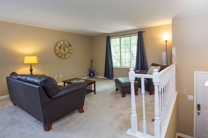 lifedoorrentals's room