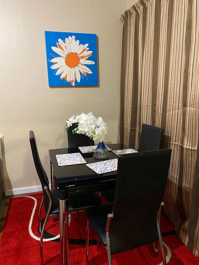Lisa's room