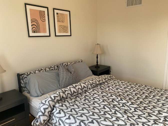 Elora's room