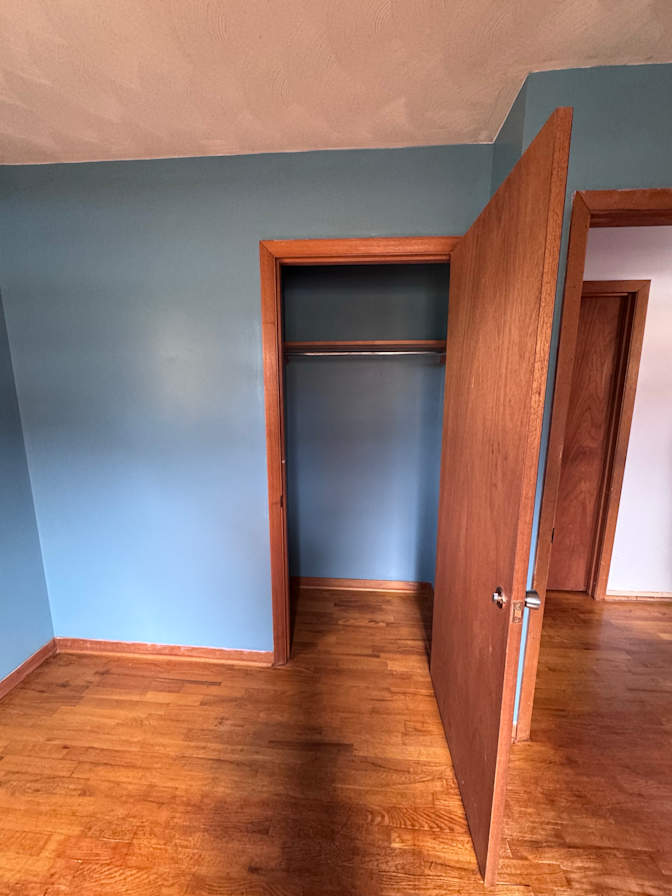 Emily DeAngelis's room
