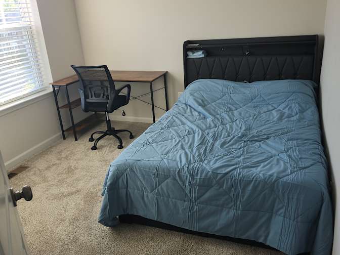 Taejoo Shin's room