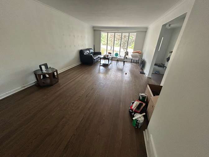 Hooman Emtiazi's room