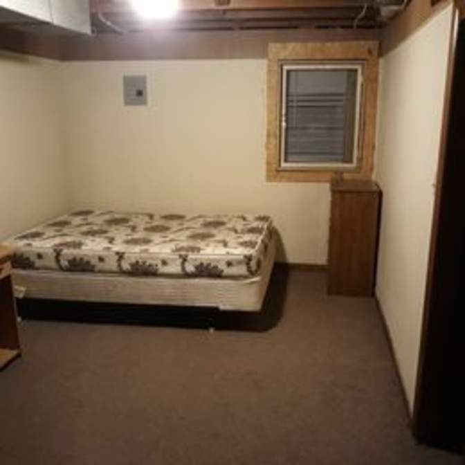 dave's room