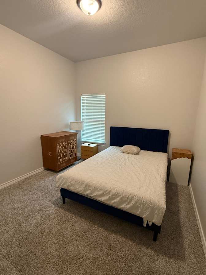 Khoi's room
