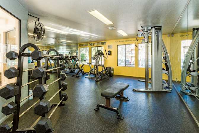 Woodlands Village Apartments's room