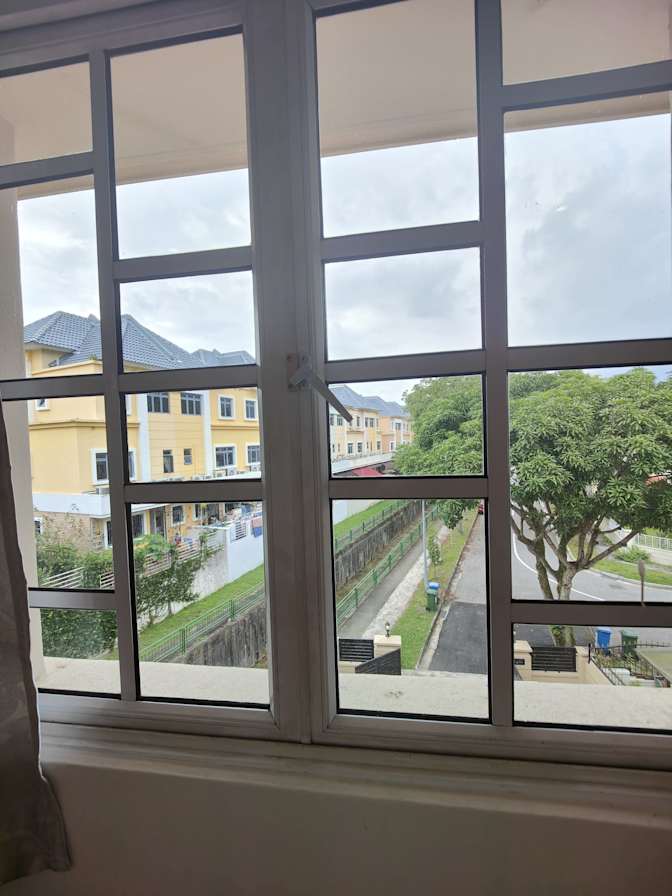 VVA EI's room