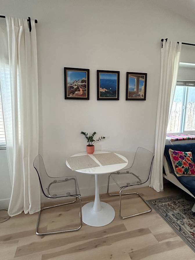 Viviana's room
