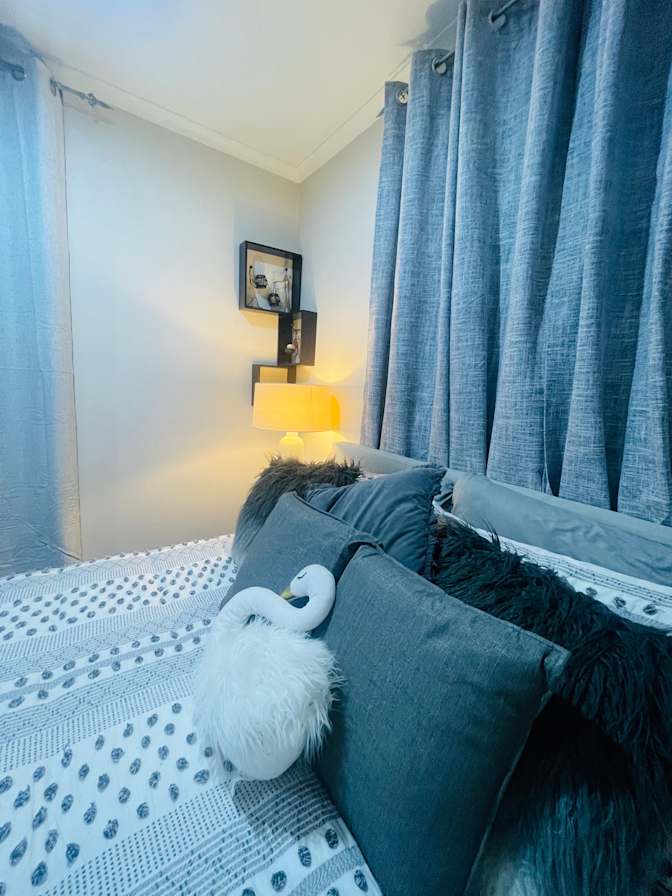 Shaira's room