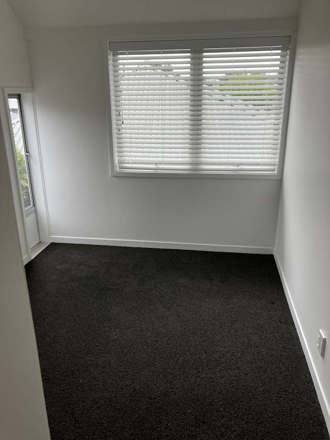 Tom's room