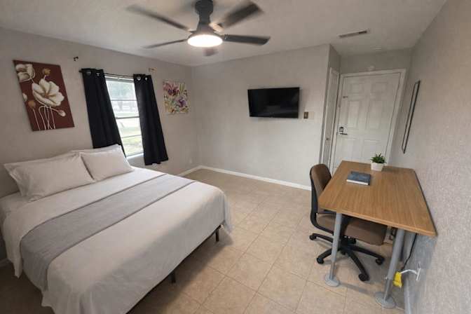 PadSplit's room