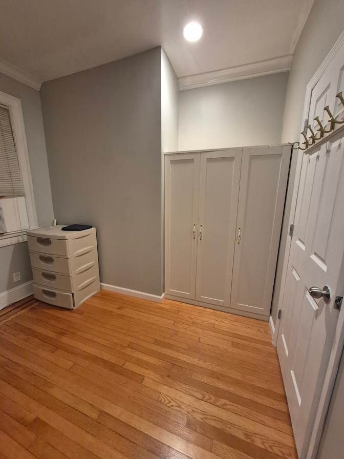 Felicia's room