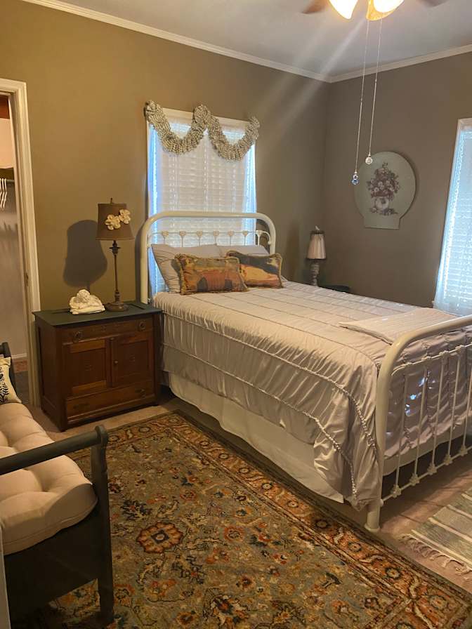 Werner Properties's room